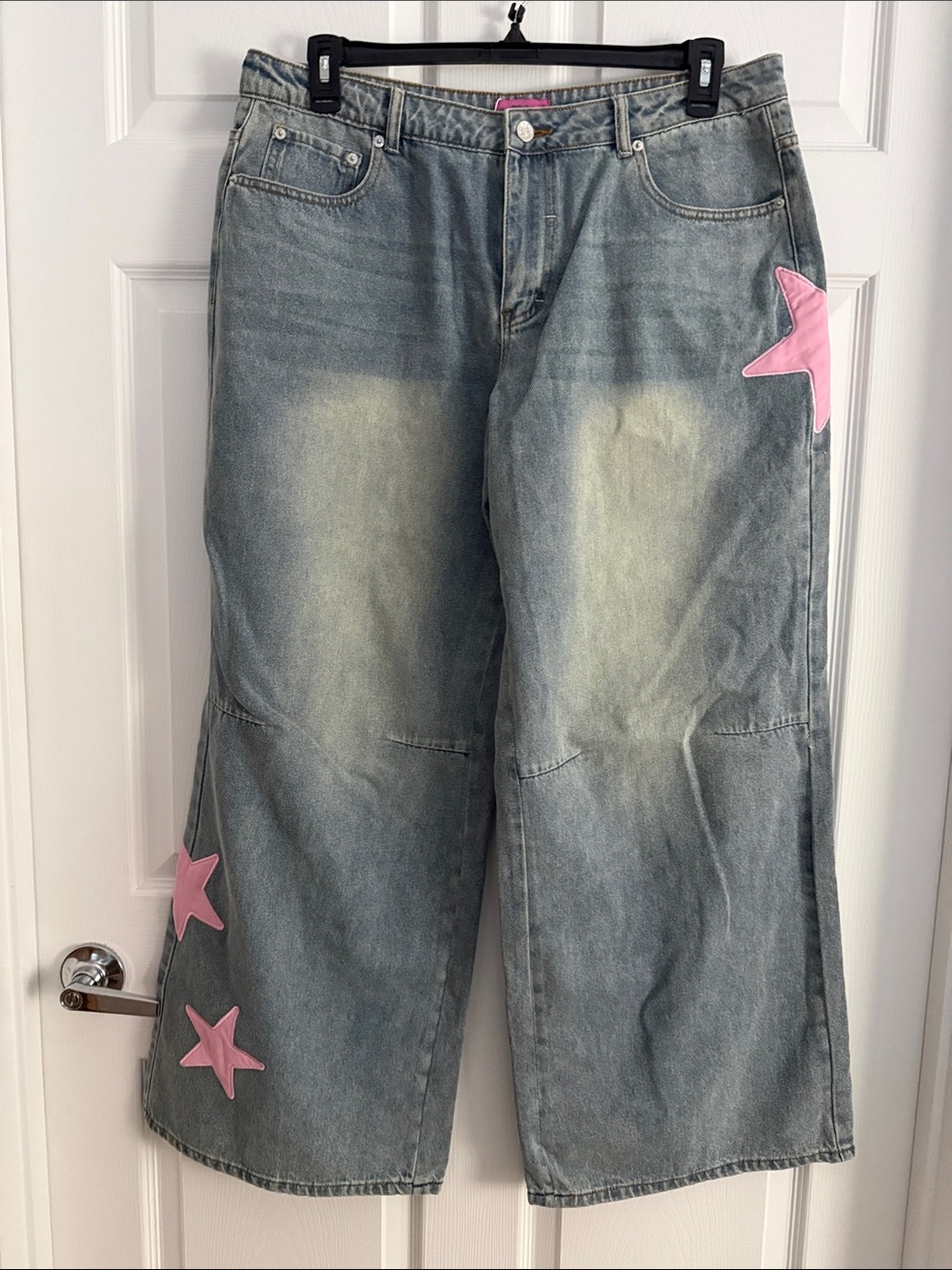 Edikted Trish low rise wide leg pink star jeans